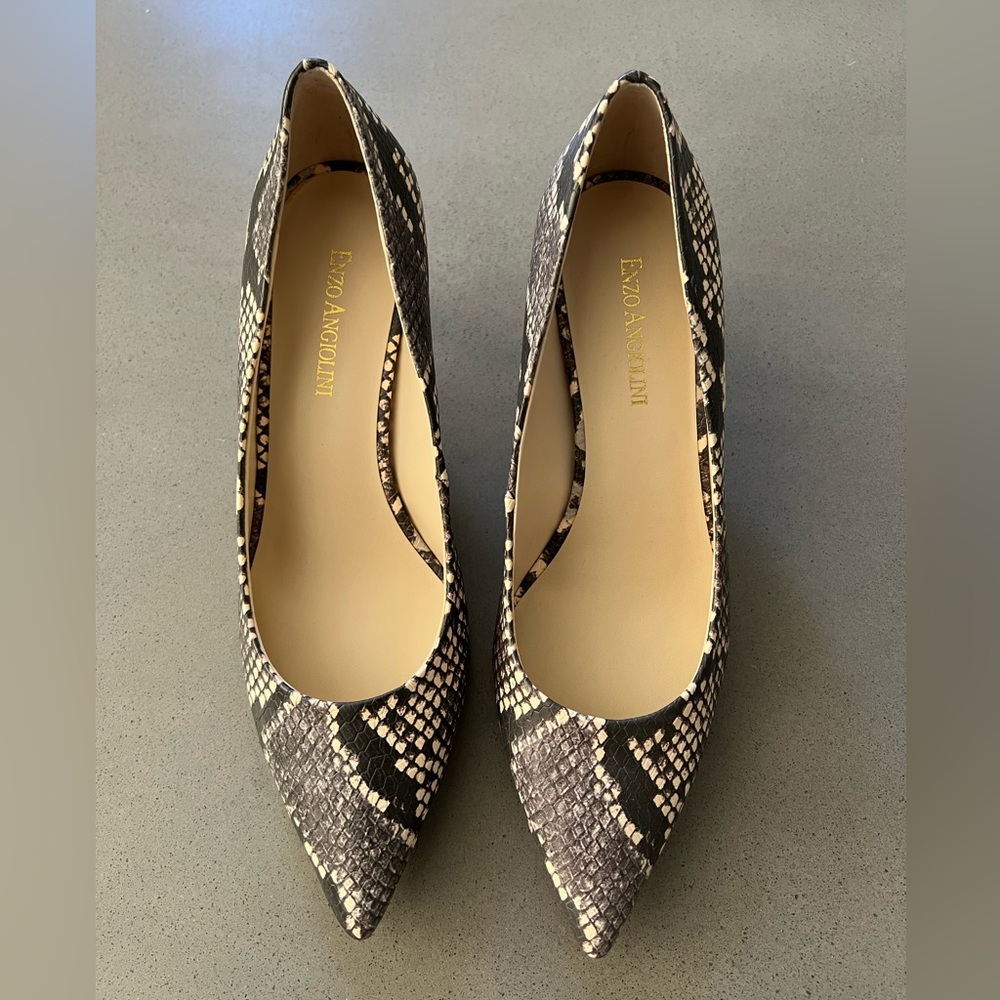 Enzo Angiolini Kitten Heel Snake Print Shoe Size 8